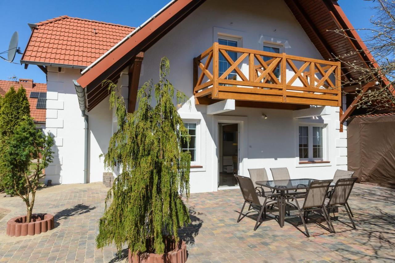 Pensjonat Srebrny Klon Bytów Extérieur photo