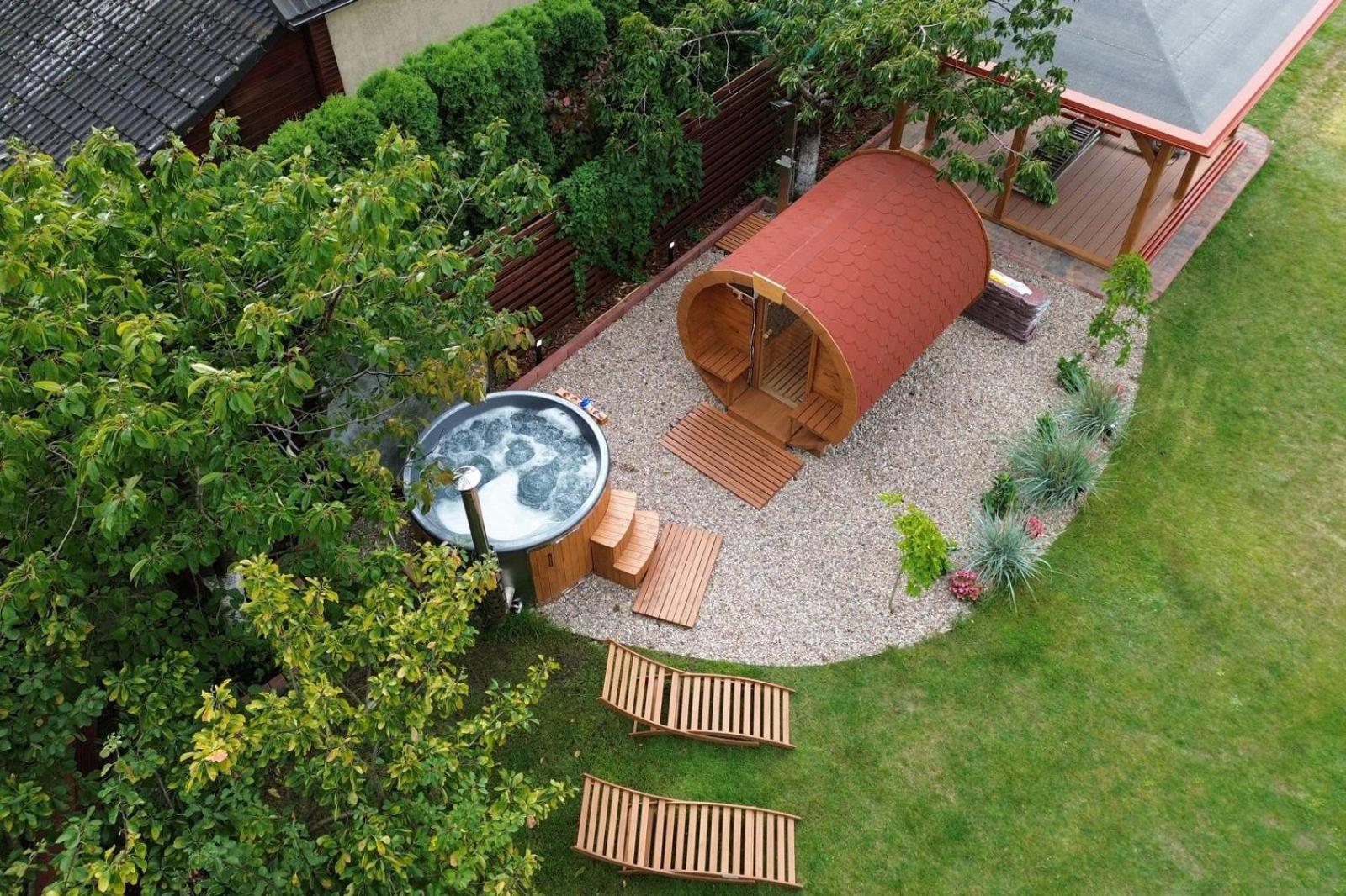 Pensjonat Srebrny Klon Bytów Extérieur photo