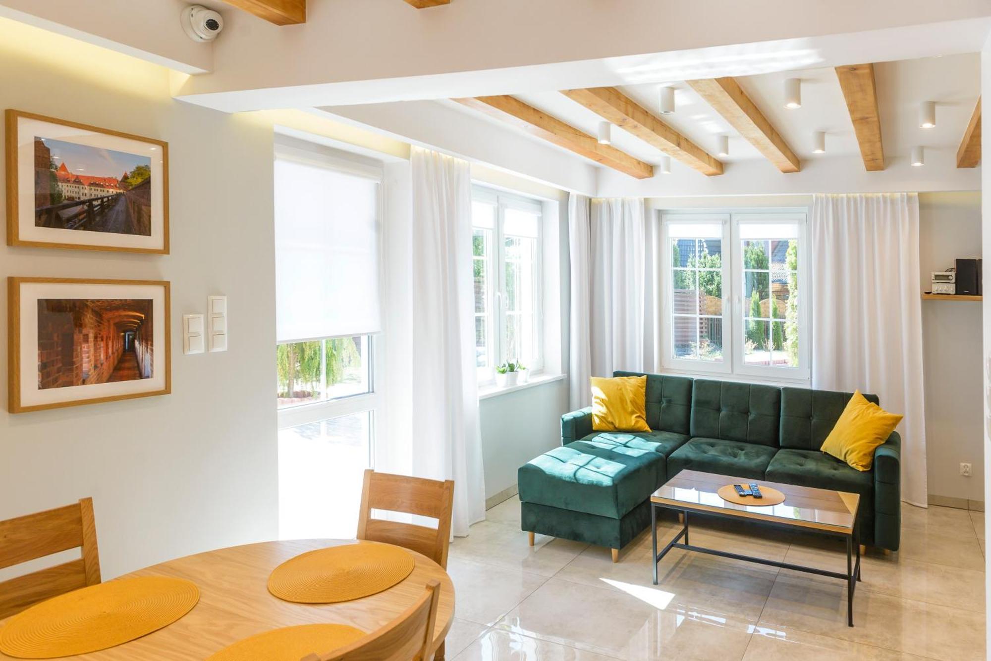 Pensjonat Srebrny Klon Bytów Extérieur photo