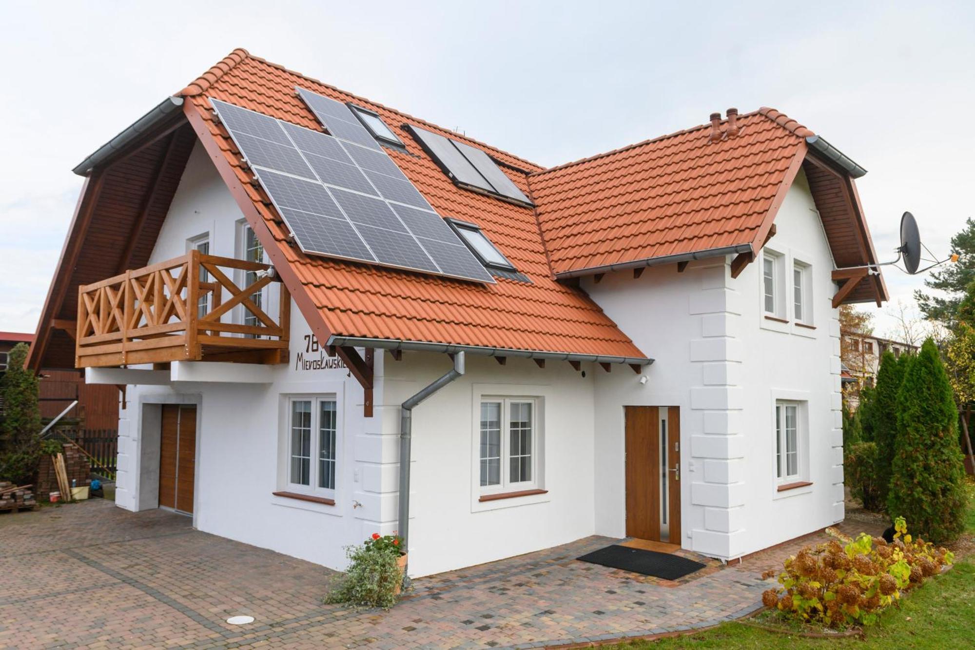 Pensjonat Srebrny Klon Bytów Extérieur photo